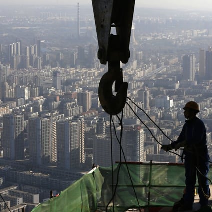 China’s economy grew 6.4 per cent in the first quarter compared to a year earlier, the joint-slowest growth rate since quarterly growth records began to be published 27 years ago, according to official figures released on Wednesday, but beating analysts’ expectations. Photo: Reuters