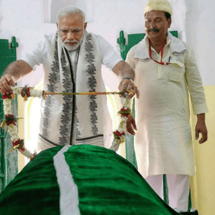 Prime Minister Narendra Modi paid a visit to Sant Kabir’s tomb in June 2018 to commemorate the 500th anniversary of his death. Photo: DNA India
