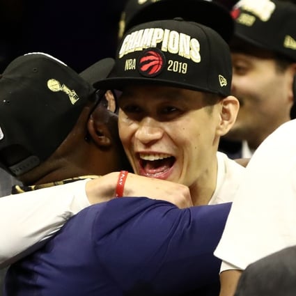 Jeremy Lin celebrates the Raptors’ win over the Golden State Warriors. Photo: AFP