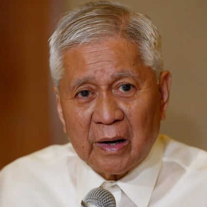 Frosty reception: the former foreign secretary of the Philippines Albert del Rosario arrived in Hong Kong on Friday. Photo: AP