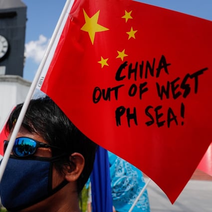 A protest in Manila against the recent sinking of a Philippine fishing boat by a Chinese vessel. Photo: EPA-EFE