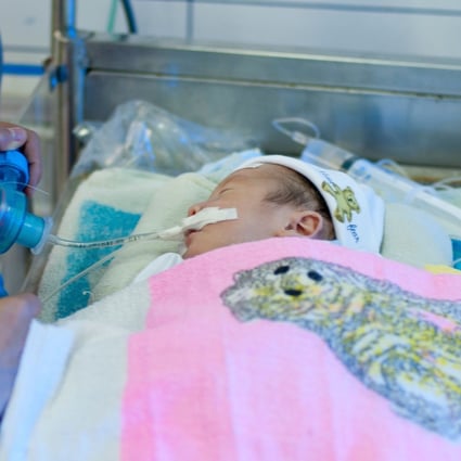 A baby gets treatment at a prenatal ward in Da Nang, Vietnam. The spread of drug-resistant bacteria CRE has reached “epidemic” levels in Vietnamese hospitals, a researcher warns, with infected newborns five times more likely to die than babies unaffected. Photo: Alamy