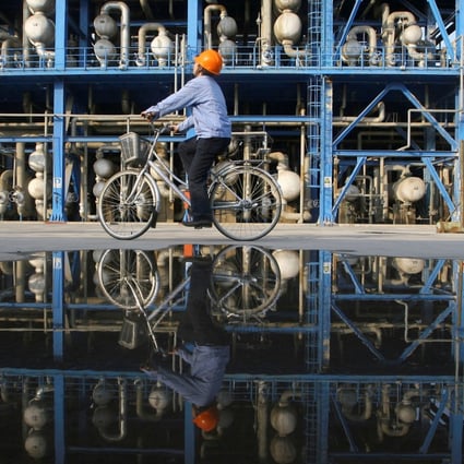 A China National Petroleum oil refinery in the northwest Gansu province. The company is one of three state-owned enterprises that were ranked among the top five firms globally by the Fortune Global 500 list. Photo: Reuters