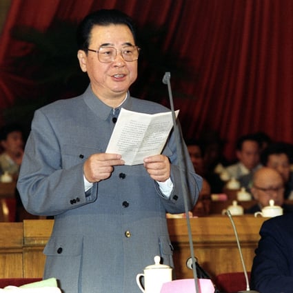 Li Peng (left) was photographed in 1989 with Jiang Zemin in the Great Hall of the People in Beijing. Li died on Monday at age 90. Photo: Kyodo