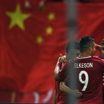 Shanghai SIPG’s Brazilian forward Elkeson (No9) celebrates his team scoring in the 2017 AFC Asian Champions League. Photo: AFP