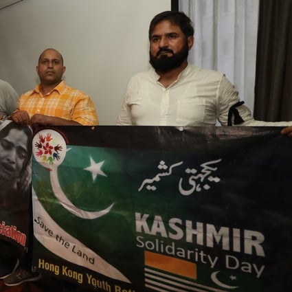 Pakistanis in Hong Kong hold a press conference in Tsim Sha Tsui on the crisis in Kashmir. Photo: Roy Issa
