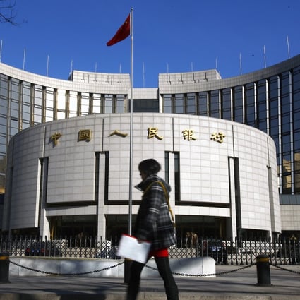The central bank will calculate the average of those rates and publish it at 9.30am on the 20th of every month, starting from Tuesday, as the benchmark rate for the whole banking industry to follow. Photo: Xinhua