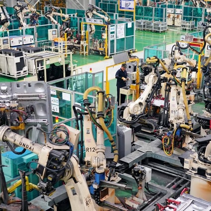 China’s manufacturing purchasing managers’ index fell by 0.2 points in August as the trade war continued to bite. Photo: Xinhua