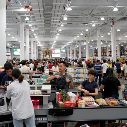 American firms that leave China will be turning their backs on 400 million middle-class consumers – more than the entire population of the United States. Photo: Reuters