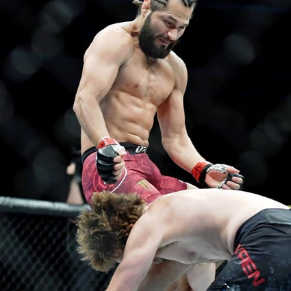 Jorge Masvidal lands a flying knee KO against Ben Askren at UFC 239, setting the record for fastest knockout in UFC history in five seconds. Photos: USA TODAY Sports