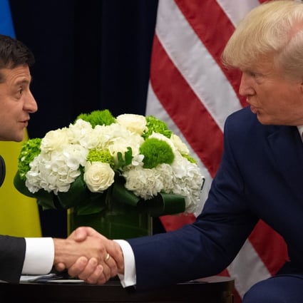 US President Donald Trump and Ukrainian President Volodymyr Zelensky shake hands during a meeting in New York. Photo: AFP