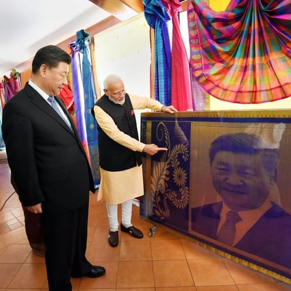 There were plenty of photo opportunities when Indian Prime Minister Narendra Modi (right) and Chinese President Xi Jinping visited the coastal town of Mamallapuram on Saturday. Photo: DPA
