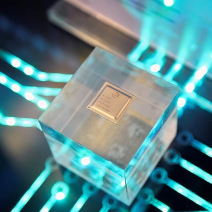 A chip by Huawei's subsidiary HiSilicon is displayed at the Huawei China Eco-Partner Conference in Fuzhou, Fujian province, China March 21, 2019. Photo: Reuters