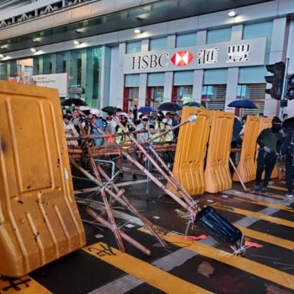 Anti-government protesters set up a catapult and barricade near an HSBC branch in Hong Kong’s Mong Kok district in this photo from October 6. Photo: Handout
