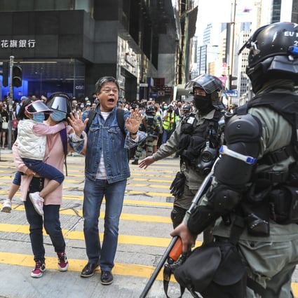 Riot police at a lunchtime rally in Central on November 20. Photo: Xiaomei Chen
