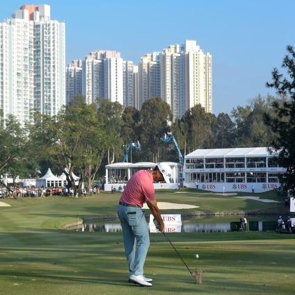 Wade Ormsby of Australia playing the signature 18th hole on his way to winning the 2017 Hong Kong Open at Fanling. Photo: Richard Castka/Sportpixgolf.com