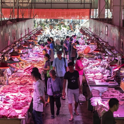 Wholesale pork prices last week fell back 0.8 per cent from the previous week, the fourth straight weekly decline, according to the latest data released by the commerce ministry on Wednesday. Photo: Bloomberg