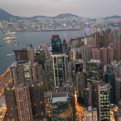 The prices of lived-in Hong Kong homes have now declined 3.22 per cent after peaking in May. In April, they advanced 3.59 per cent over March. Photo: May Tse