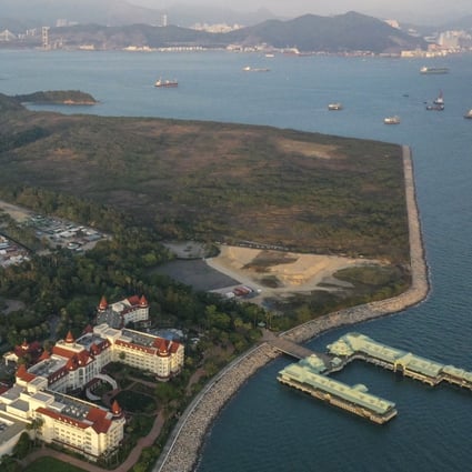 The government awarded a HK$194 million contract to China Harbour Engineering Company to build temporary quarantine facilities near Disneyland. Photo: May Tse