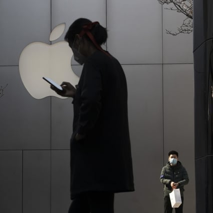 Apple’s introduction of upcoming iPhone models is expected to get delayed, owing to both supply chain issues and weaker demand caused by the coronavirus crisis. Photo: AP