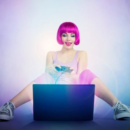 E-girls are a counter-trend to Instagram influencers. They are often seen on the TikTok video app and sport, bright dyed hair, piercings and heavy eye make-up. Photo: Shutterstock