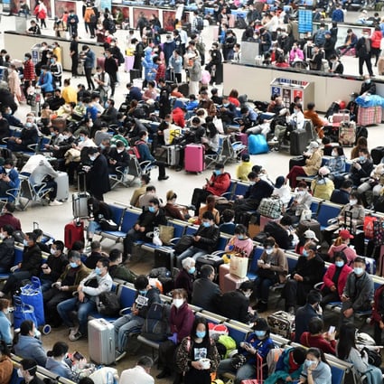 An estimated 55,000 people left Wuhan by train on Wednesday. Photo: Reuters