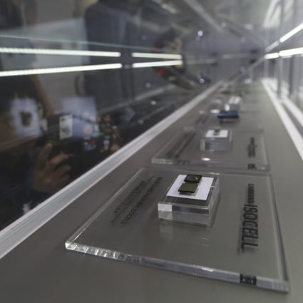 Some of the chips produced by Samsung Electronics are displayed at the technology giant’s store in Seoul, South Korea, in April of last year. Photo: AP