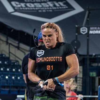 autor Bóveda cuenco Sara Sigmundsdottir joins growing list of athletes, sponsors and former affiliates decrying CrossFit founder Greg Glassman's 'Floyd-19' tweet | South China Morning Post autor Bóveda cuenco Sara Sigmundsdottir joins growing list of athletes, sponsors and former affiliates decrying CrossFit founder Greg Glassman's 'Floyd-19' tweet | South China Morning Post