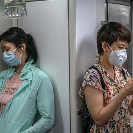 A new Chinese study suggests face masks and hand hygiene are effective ways to stop transmission of the virus. Photo: EPA-EFE