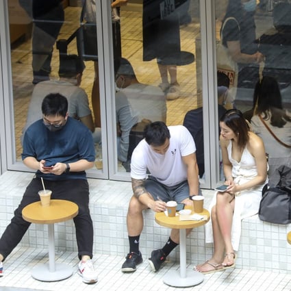 A crowded cafe in Central in downtown Hong Kong on Thursday. Photo: Dickson Lee