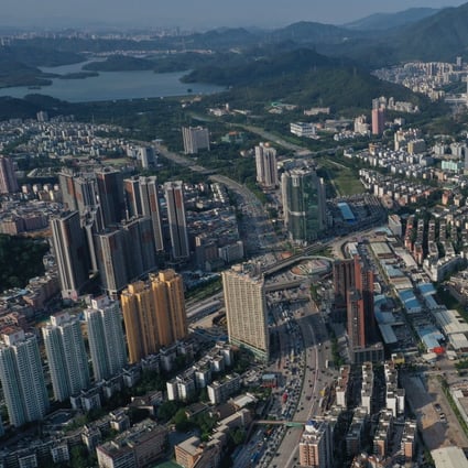 An aerial view of Shenzhen in the Greater Bay Area, where authorities are trying to slam the brakes on runaway property prices. Photo: Martin Chan