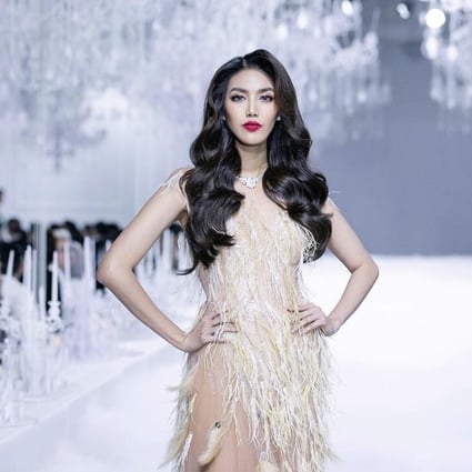 Tran Ngoc Lan Khue, who placed 11th in Miss World 2015, is married to Tran Thi Huong’s grandson, John Tuan Nguyen. Photo: @tranngoclankhue/Instagram