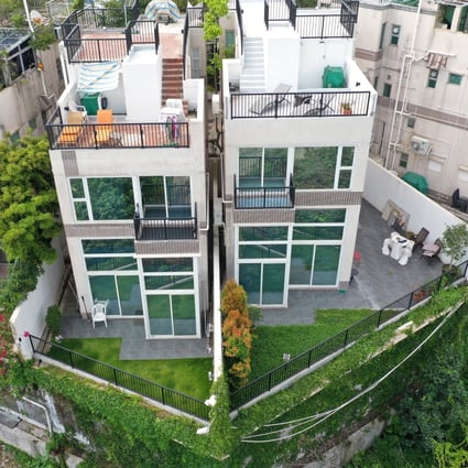 Aerial view of the adjoining property owned by Otto Poon Lok-to (centre right) and his wife, the Secretary for Justice Teresa Cheng Yeuk-wah (left) at Villa de Mer in Tuen Mun. Poon was fined HK$20,000 in 2019 after being found guilty of building an unauthorised pool in his garden. Photo: Sam Tsang