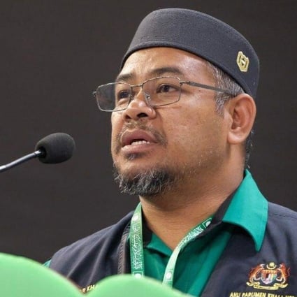 Malaysian minister Khairuddin Aman Razali has been criticised for breaching mandatory quarantine orders after an overseas trip, and over the relatively small fine he received. Photo: Twitter