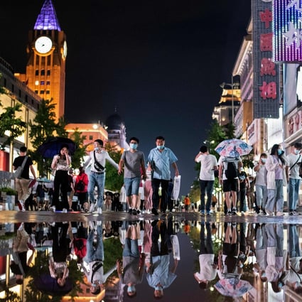 The Caixin/Markit services purchasing managers’ index (PMI), which focuses on smaller, private firms, fell slightly to 54.0 in August from 54.1 in July, which was the highest reading since April 2010. Photo: AFP