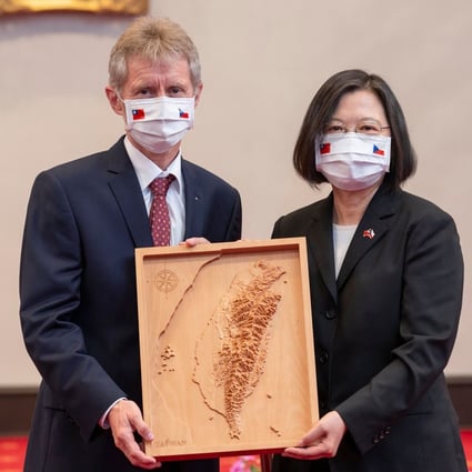 Czech Senate President Milos Vystrcil (left) receives a map of Taiwan from Taiwanese President Tsai Ing-wen at the Presidential Office in Taipei on Thursday. Photo: AFP