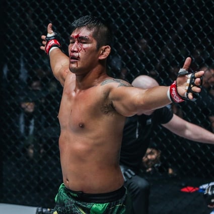 Aung La N Sang celebrates stopping Brandon Vera at ONE: Century in Tokyo: Photos: ONE Championship