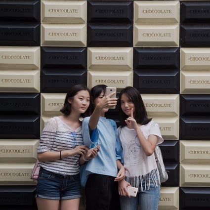 Some young Chinese women prefer socialising to dating. Photo: AFP