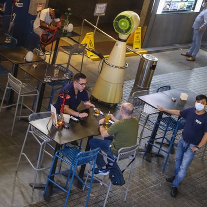 Hong Kong officials are involved in discussions behind the scenes on whether to close bars and pubs again to prevent Covid-19’s spread. Photo: Edmond So
