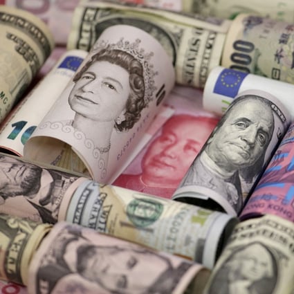China’s foreign exchange (forex) reserves dropped by US$22 billion in September, to US$3.1426 trillion. Photo: Reuters