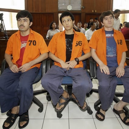 Abdulbasit Tuzer, Ahmet Mahmud and Altinci Bayyram at a hearing in Jakarta on July 13, 2015. Photo: AP