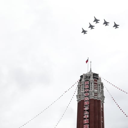 F-16V fighter jets made by Lockheed Martin take part in flypast in Taiwan. Photo: Bloomberg