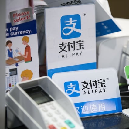 China’s southern tech hub of Shenzhen concluded the country’s largest test of the sovereign digital currency this month after giving out 10 million yuan in red packets. Photo: Bloomberg