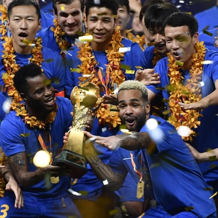 Jiangsu Suning’s Alex Teixeira starred as they claimed a first Chinese Super League title with a win over Guangzhou Evergrande. Photos: Xinhua