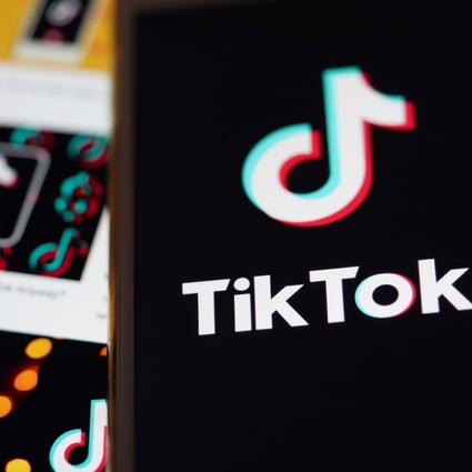 The logo of TikTok is seen on the screen of a smartphone in Arlington, Virginia, the United States, Aug. 30, 2020. Photo: Xinhua