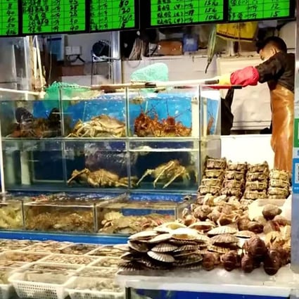 Australian rock lobster is disappearing from markets and restaurants in Beijing after an import ban. Photo: Amanda Lee