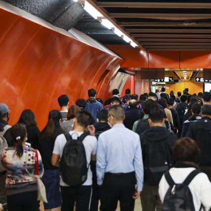 A packed MTR interchange station, even as a fourth wave of the Covid-19 pandemic rages in Hong Kong. Photo: Nora Tam