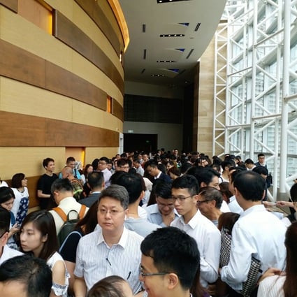 More than 1,000 home buyers queued for the chance to get their hands on four apartments at Chinachem’s Parc City on September 5, 2017. Photo: Peggy Sito