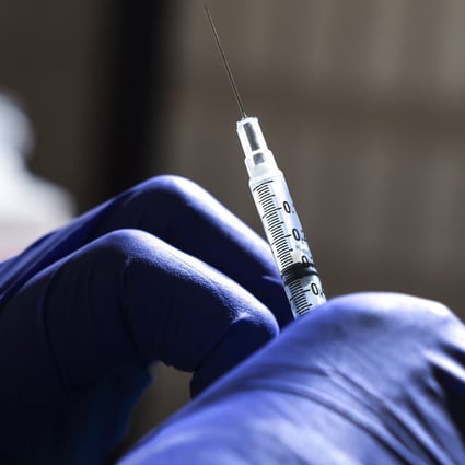 US police investigate deliberate spoiling of 500 coronavirus vaccine