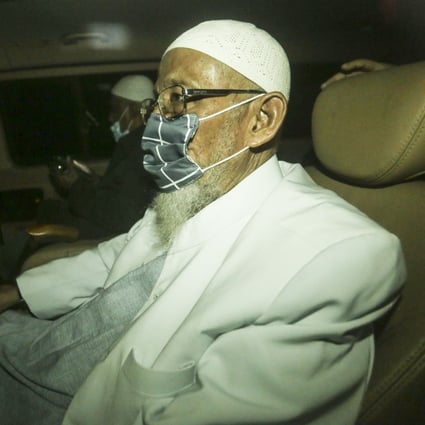 Indonesian radical cleric Abu Bakar Bashir after leaving prison. Photo: EPA
